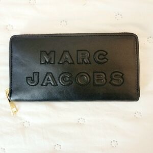 Marc Jacobs Continental Zip Long Wallet